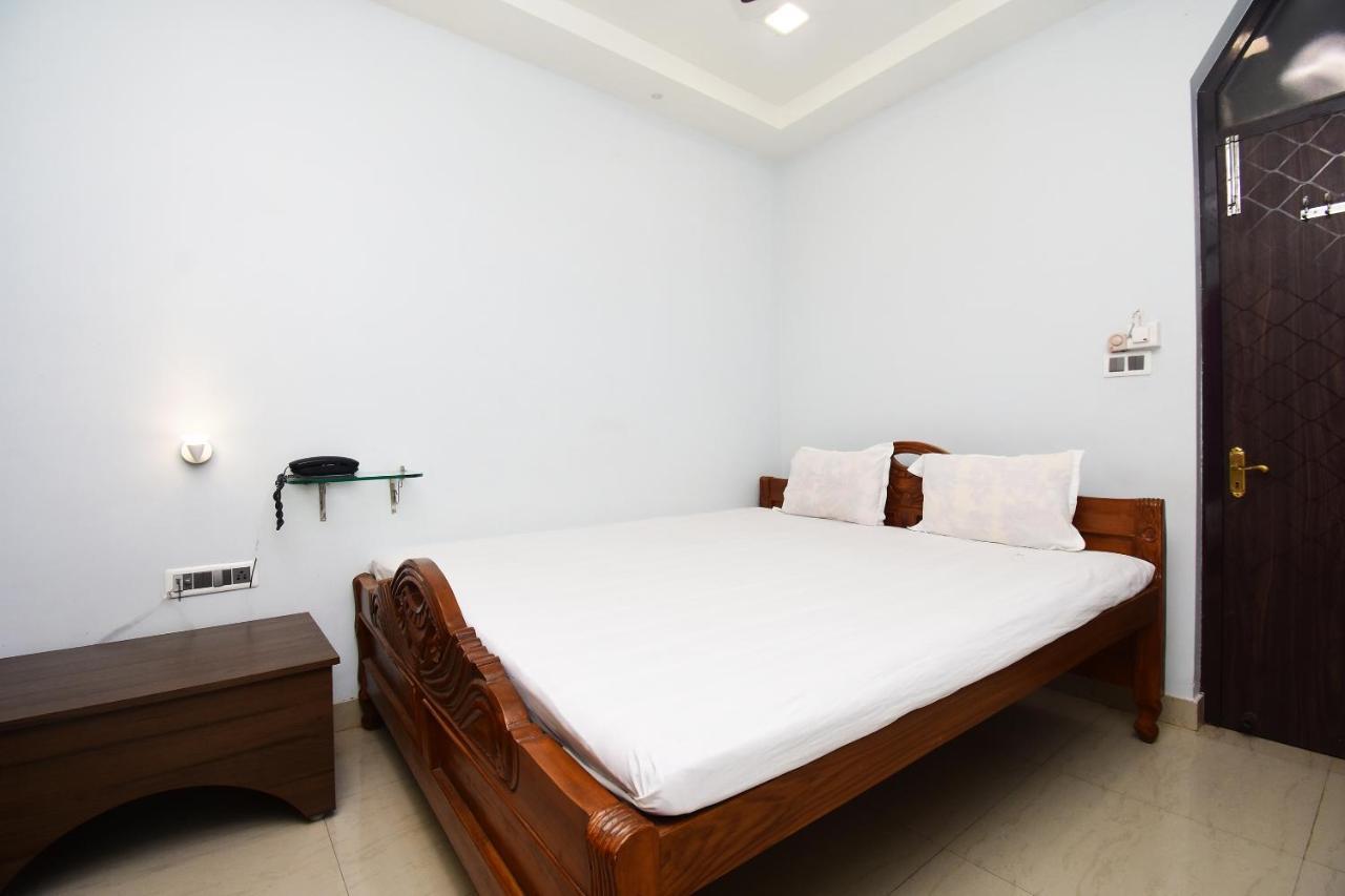 Spot On 45344 Loknath Tower Spot Hotel Krishnanagar Exterior foto